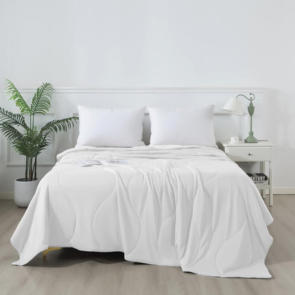 Cool Comfort | Cooling Comforter for Hot Sleepers with Breathable Fabric | Lightweight Summer Blanket for Night Sweats